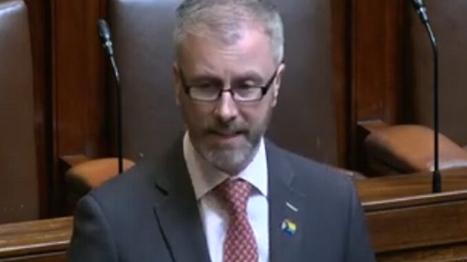 O’Gorman means business and accuses the Govt of breaking election childcare pledges