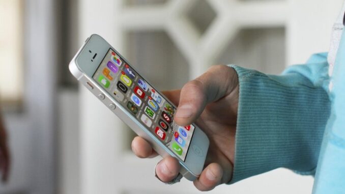 “Get inside, now!” – Emergency mobile alert system could be rolled out in Ireland by next year