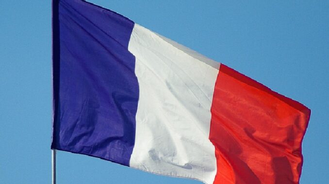 Father puts migrant in hospital after he allegedly assaults his 5-yr-old son in a park in Toulouse, France